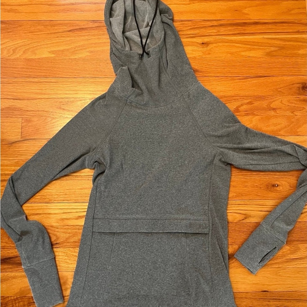 NoBull grey pullover hoodie 😊❤️
